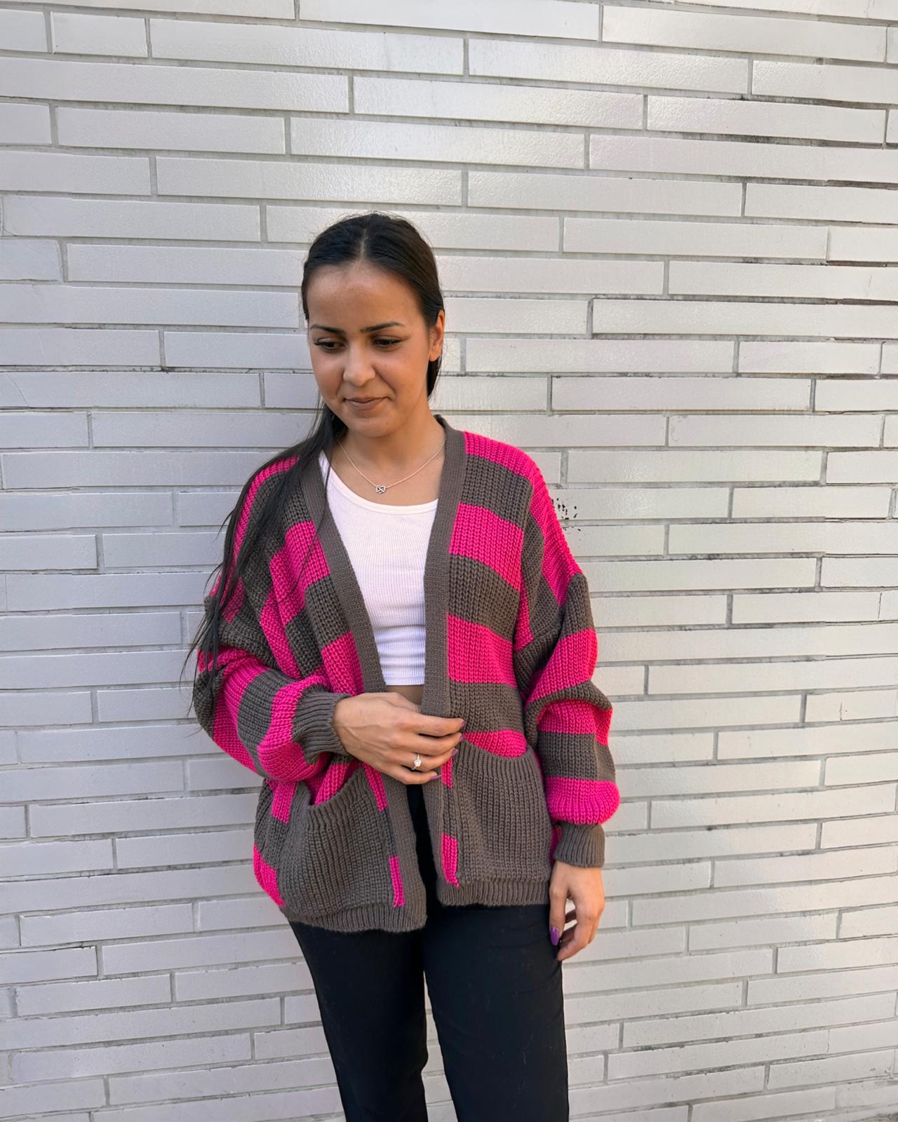 Cardigan "Evie" Div. Farben