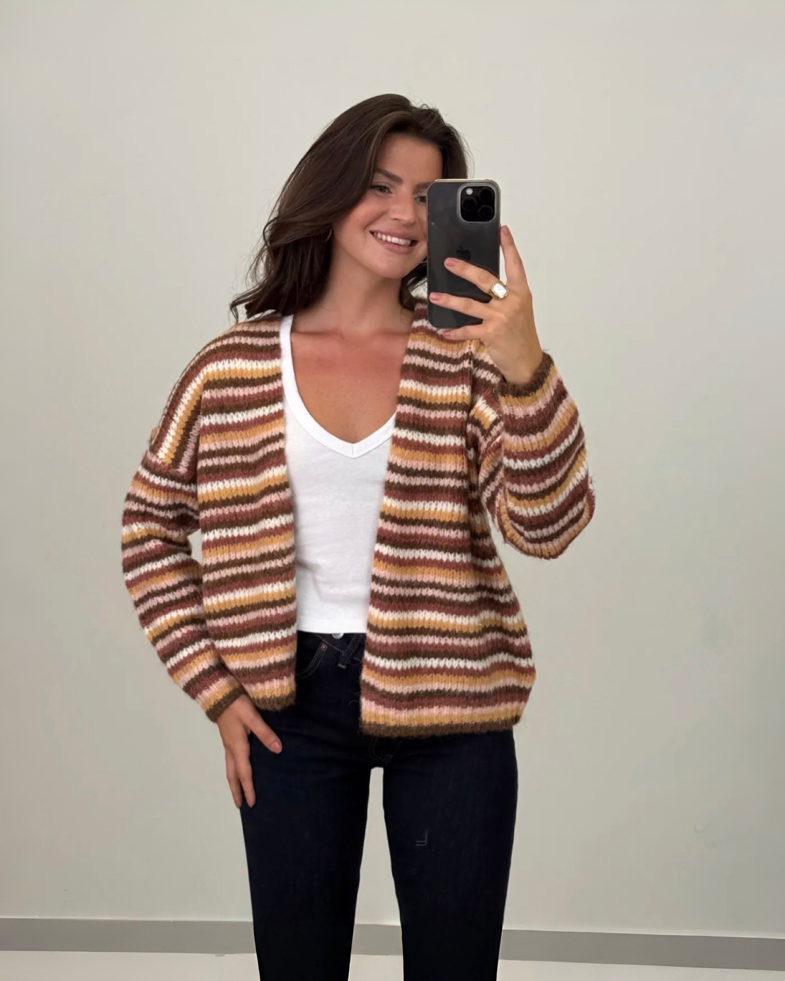 Cardigan "Elora" Div. Farben