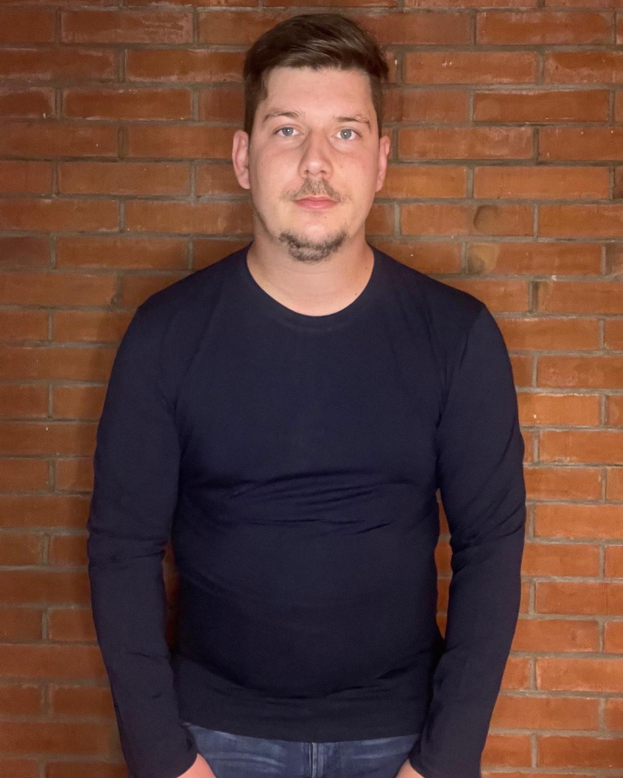 Longshirt "Dario" Dunkelblau