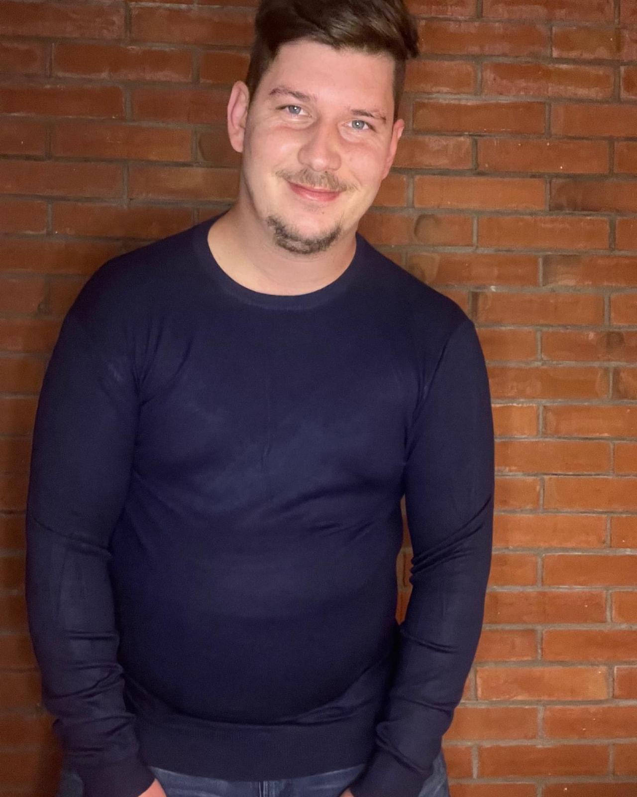 Sweatshirt "Miro" Dunkelblau