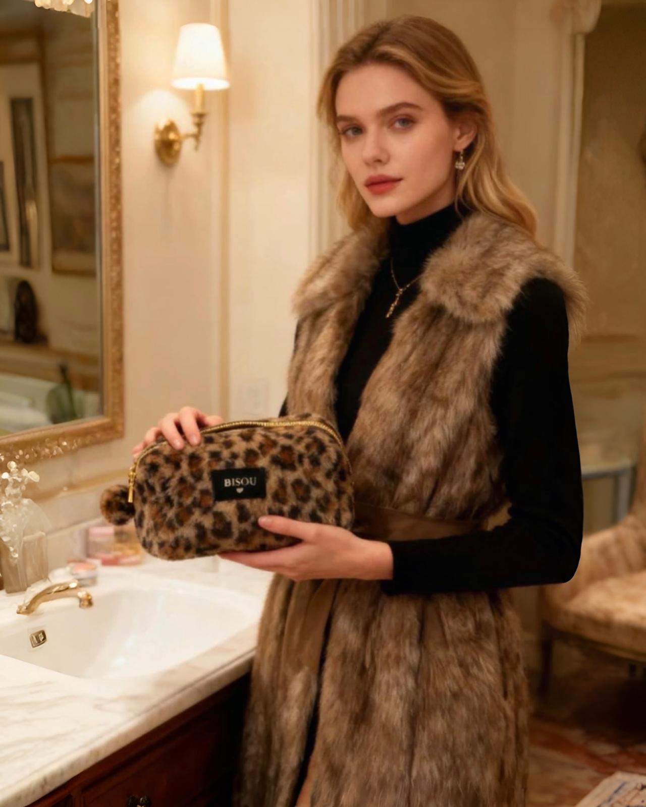 Necessaires "Bisou" Div. Farben