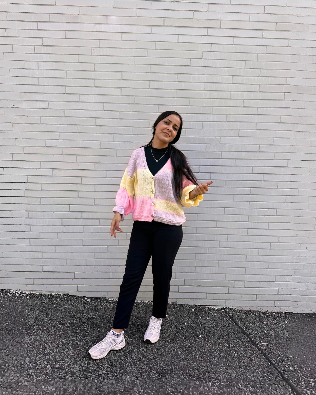 Cardigan "Nova" Div. Farben