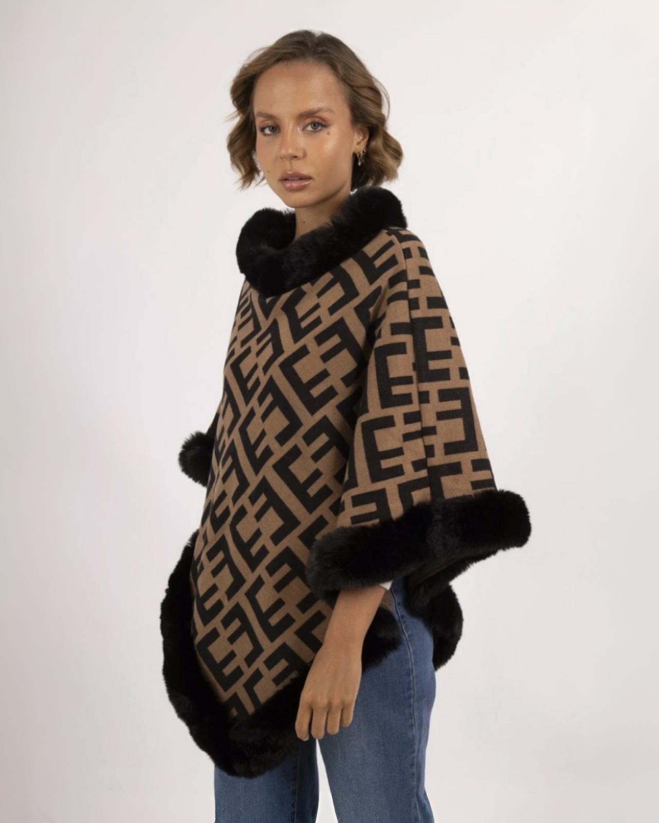 Poncho "Hailey" Div. Farben
