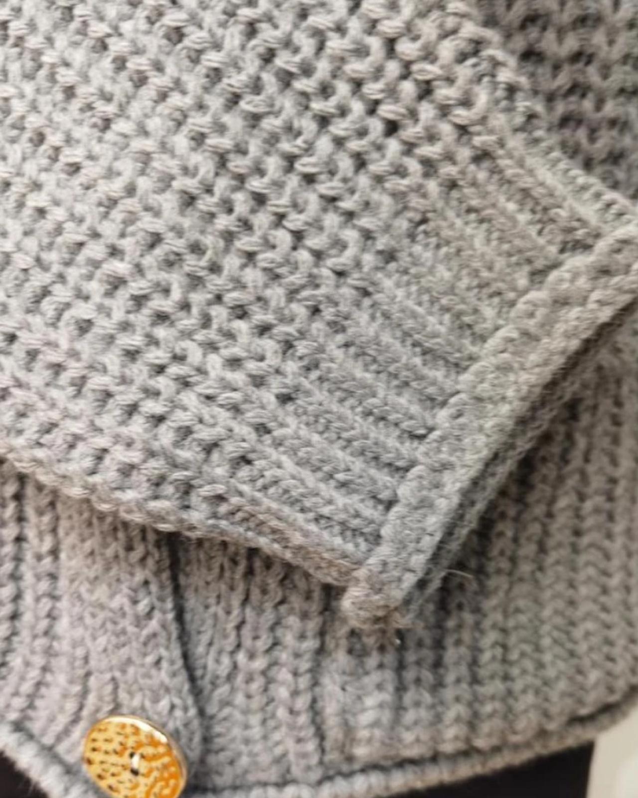 STRICKJACKE "BELLE" GRAU
