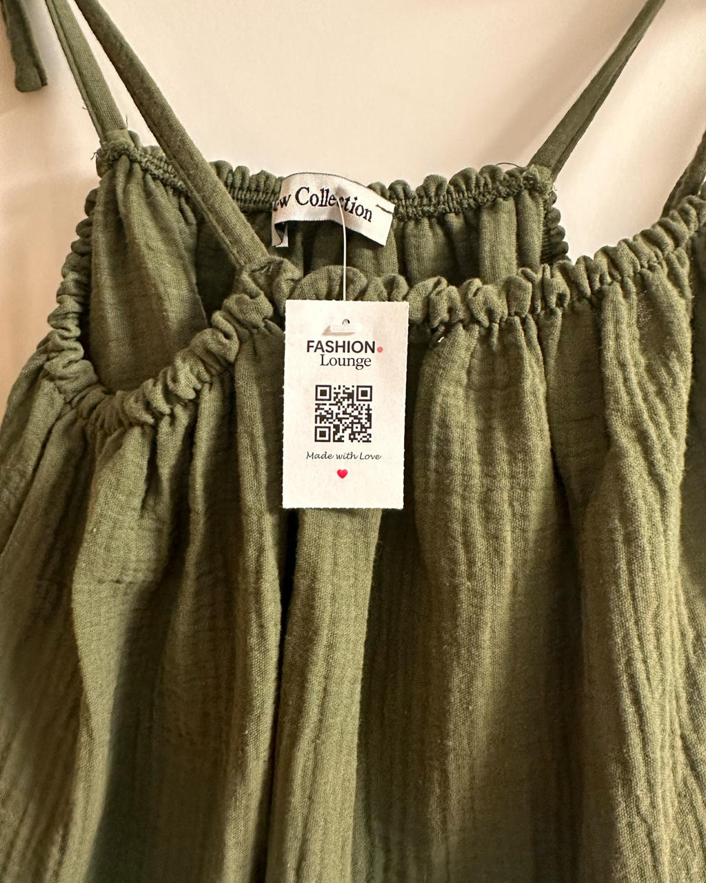 MUSSELIN TRÄGER-SHIRT "JOANA" KHAKI