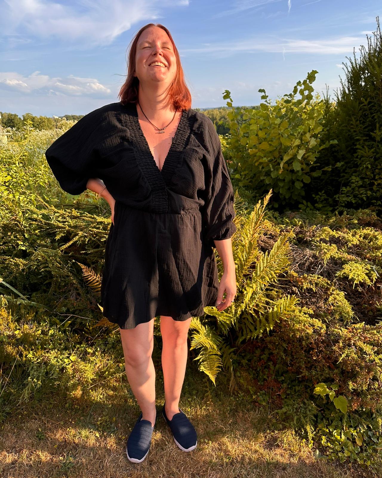 MUSSELIN KLEID "NOVA" SCHWARZ