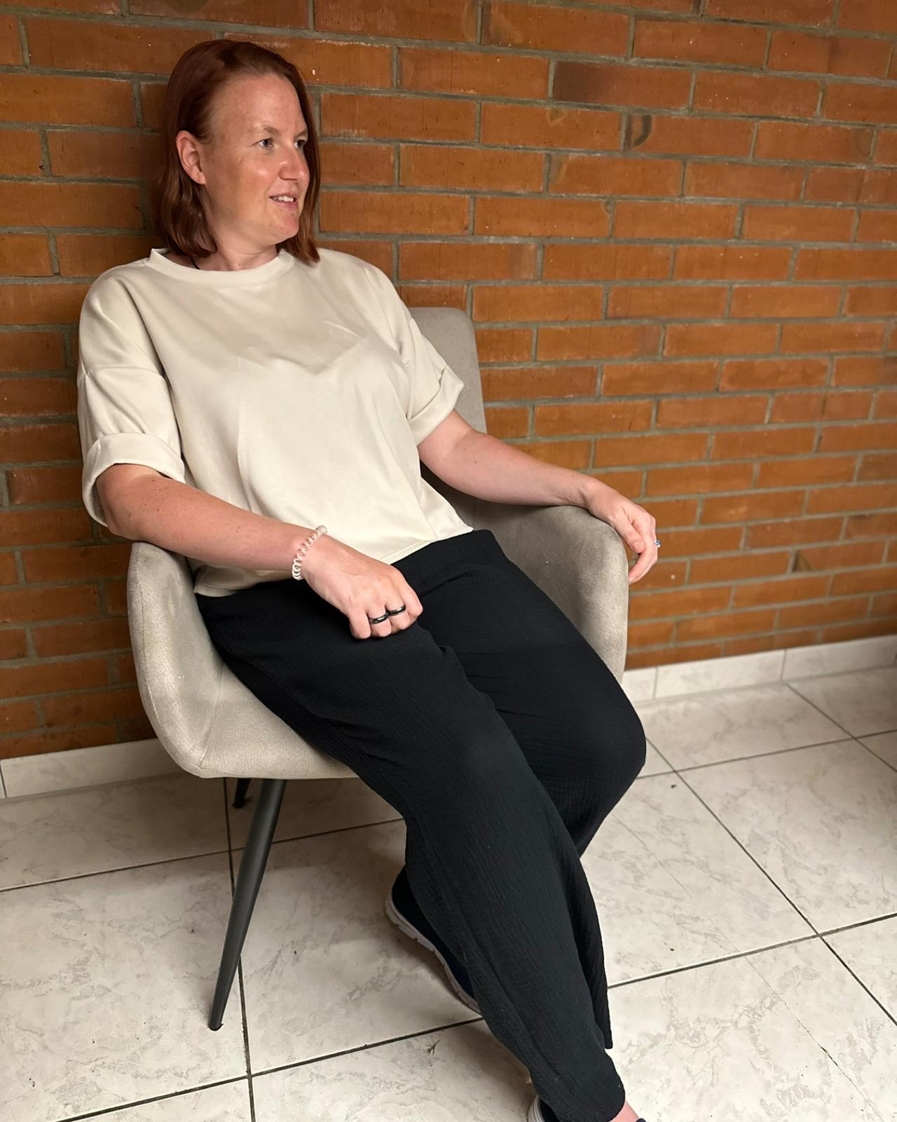 MUSSELIN HOSE "LINA" SCHWARZ