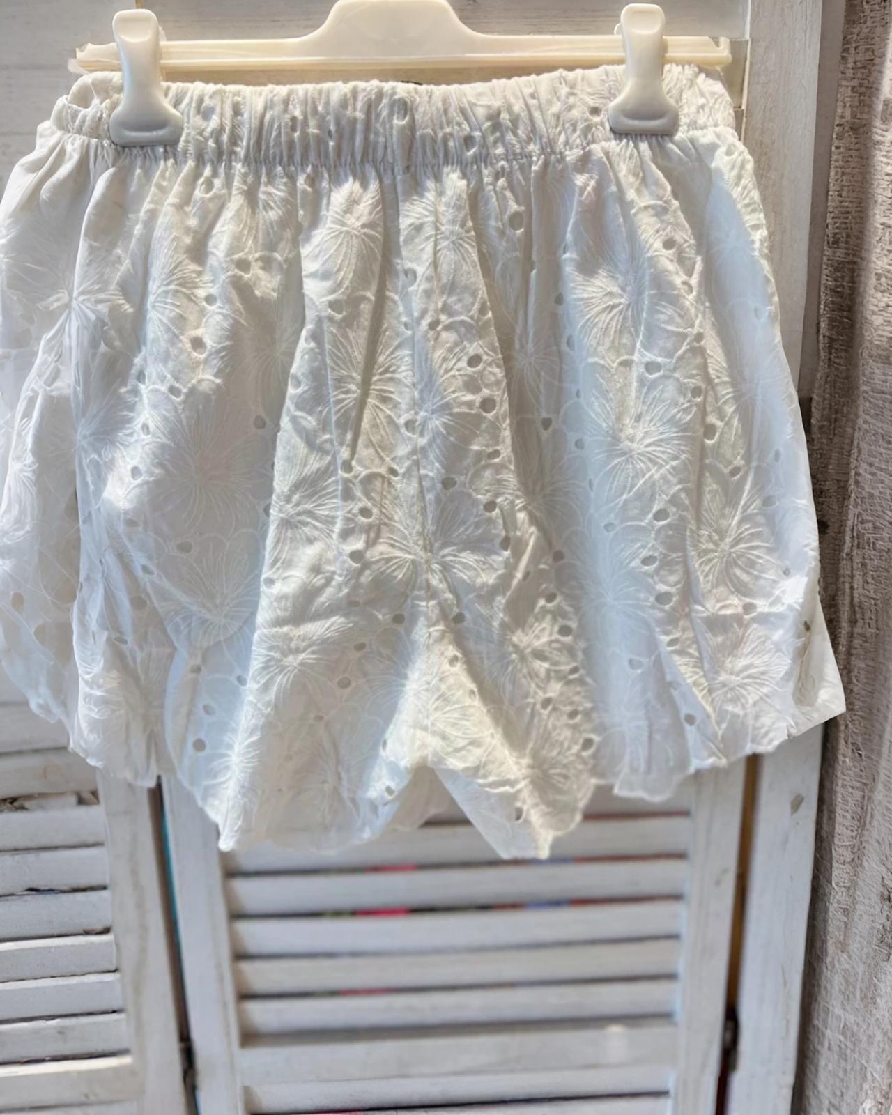 Baumwolle Shorts "Victoria" Weiss